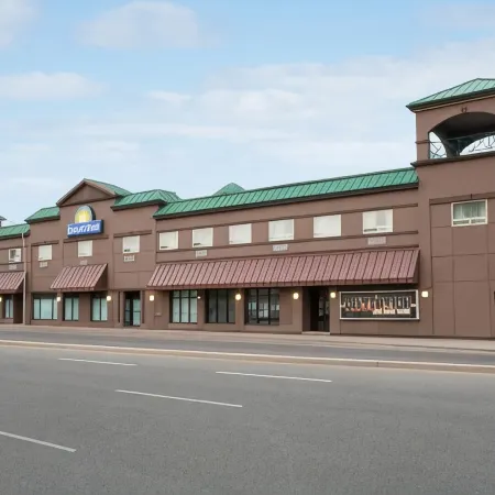 Days Inn by Wyndham Calgary South