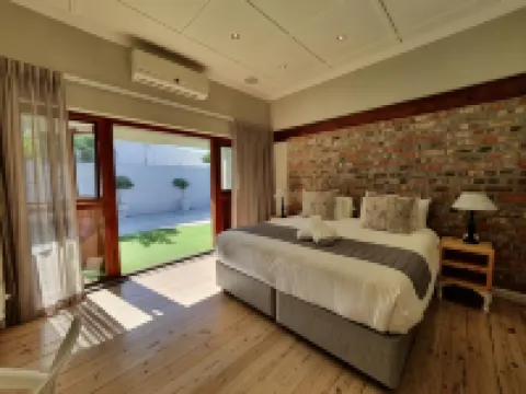 ツー ファット アウルズ ゲストハウス ジョージのホテル