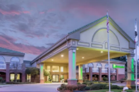 홀리데이 인 오번