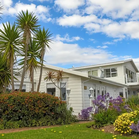 Brenton Beach House