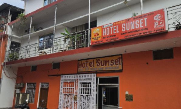 Hotel Sunset