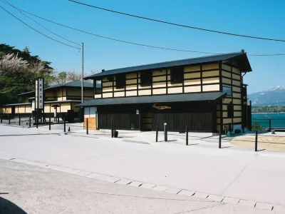 Kiraku Hotel in zona Ryotsu Port