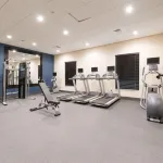 햄프턴 인 & 스위츠 파예트빌