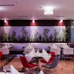 Demora Hotel
