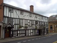 The Falcon Hotel Hotels in Doddenham