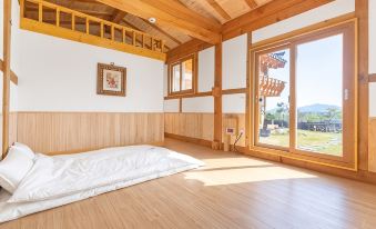 Gyeongju Bulguksa Hanok Farm Stay