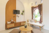 Prana Studio Villa