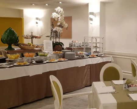 Jr Hotels Oriente Bari Отели рядом с достопримечательностью «Университет Бари»