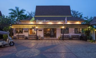 PloyKhumThong Boutique Resort