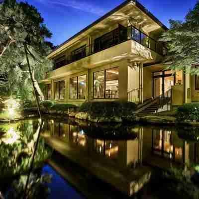 Moksa Hotel Exterior