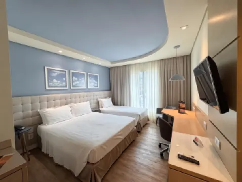 Kayrós Business Hotel