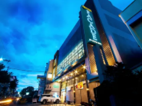 Facade Hotel Hotels in Tabaco