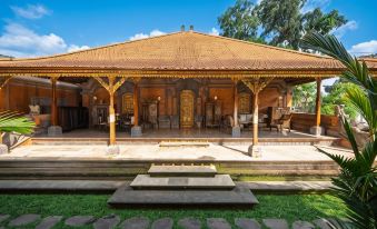 Puri Kantor Legacy - Heritage Palace