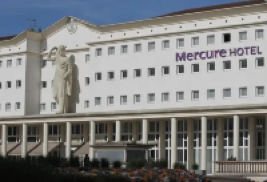 Hôtel Mercure Marne-la-Vallée Bussy St Georges 뷰시생 죠르쥬 호텔