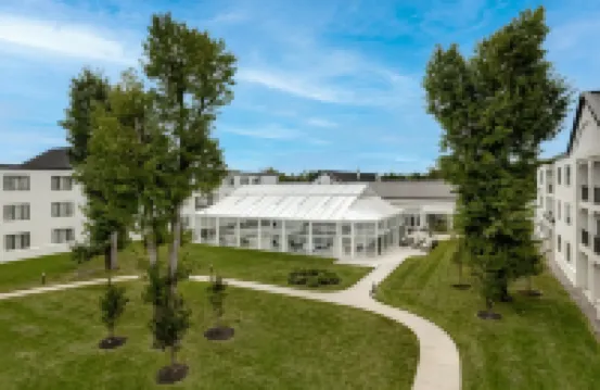 芒特勞雷爾希爾頓逸林飯店 住宿飯店