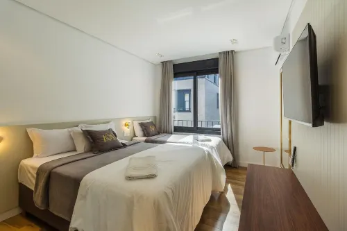 Modern and Complete Stays in Gramados Tourist Center - Cbgs - Homestays