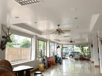 Sirimongkol Hotel Hotels in Kabin Buri
