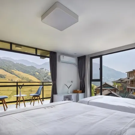 Ershangjia Homestay (Longji Terraces)
