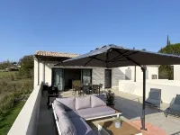 Loft with a View in Malaucène, Short Walk to the Town Center Hotels in Malaucène