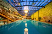 Mangshan Forest Hot Spring Hotel - Romantic