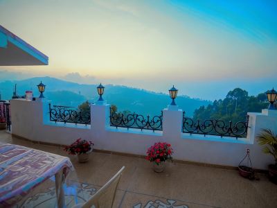 B's Hive Guest House