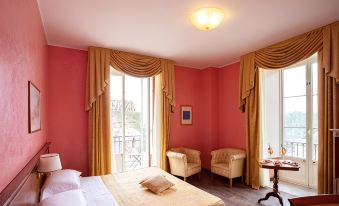 Excelsior Palace Hotel
