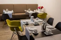 Historik Hotel Garni Christinenhof - breakfast