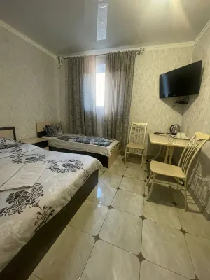 Hostel Vstrecha Hotels in 