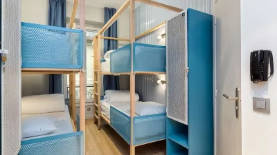 Hostel Ozz by HappyCulture Hotels in Train Station Area