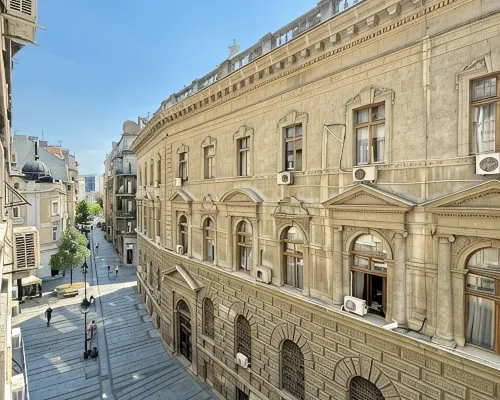 Capital Hotel Garni Hotels near Splavovi