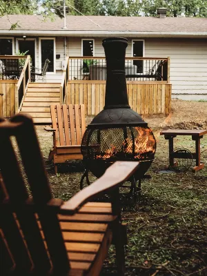 Beautiful, modern, cottage with hot tub and more - 4-Star