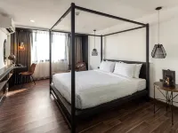 R1 Nimman Hotel Chiangmai Hotels near Galae Restaurant