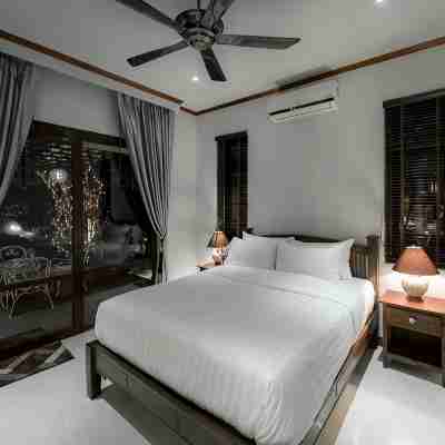 Best in Chiangmai, Modern Love Villa, Garden Paradise, Pool, Free Breakfast. Rooms