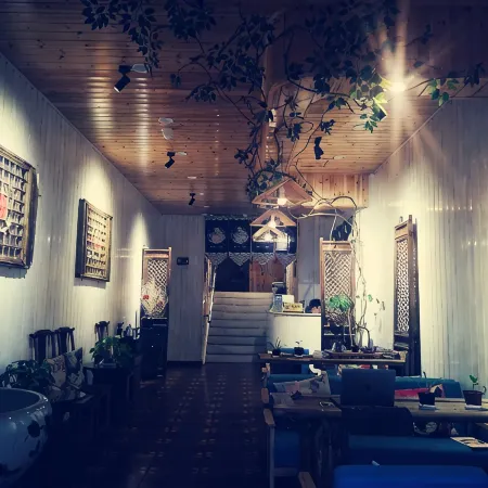 Canaan Hotel