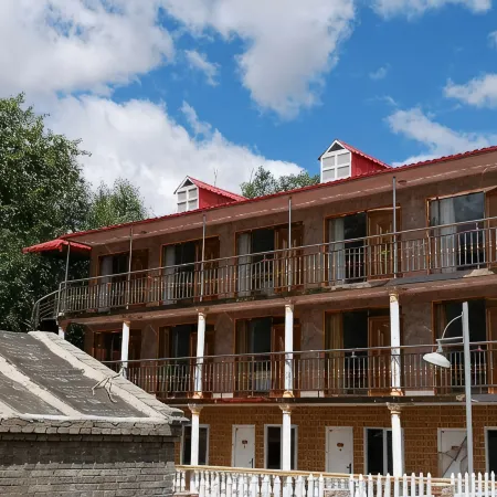 Huilinlejianongzhuang