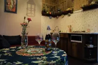 The Librarians' Flat - Condos