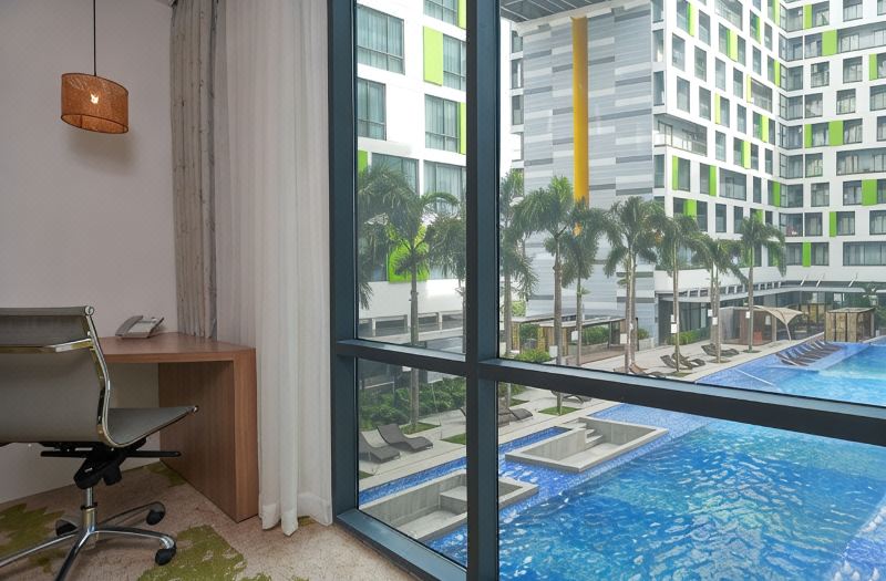 Holiday Inn & Suites Saigon Airport by IHG photo 3