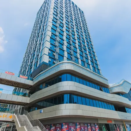Yangzhou Xianyun Light Luxury Homestay
