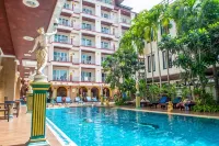 Rita Resort and Residence Pattaya - parking