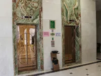 Vienna Hotel (Zhaoqing Sihui Center Yubo City) فنادق في سى خوي