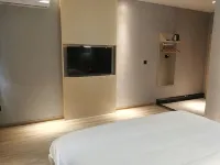Ziyun Hongrui Hotel