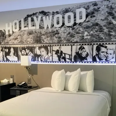 Glen Capri Inn and Suites - Burbank Universal Các khách sạn gần Nhà hát Wiltern