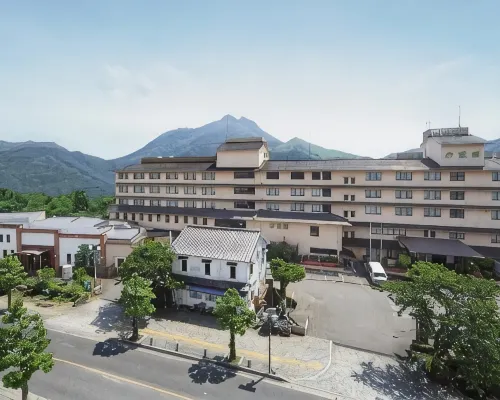 Yufuin Sansuikan Hotels in Yufu