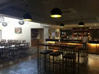 Campaspe Lodge - bar