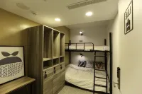 Flyinn Hostel - 2 звезды