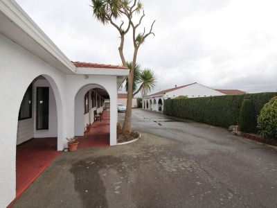 Hacienda Motel