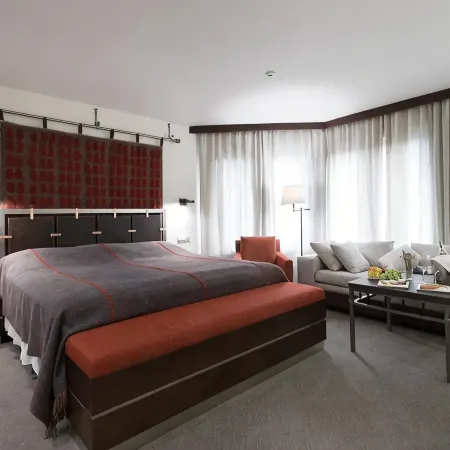 Tufenkian Historic Yerevan Hotel