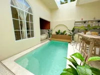 At Paviliun Villa with Private Pool - Villas