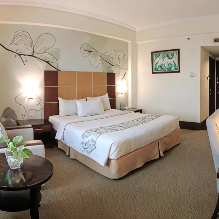 Emerald Garden International Hotel