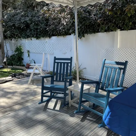 Quiet Island Sanctuary, Private Studio, Sleep Deep, Walk to Beach